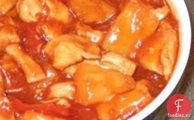 Bocaditos de Pollo con Fresa y Piña