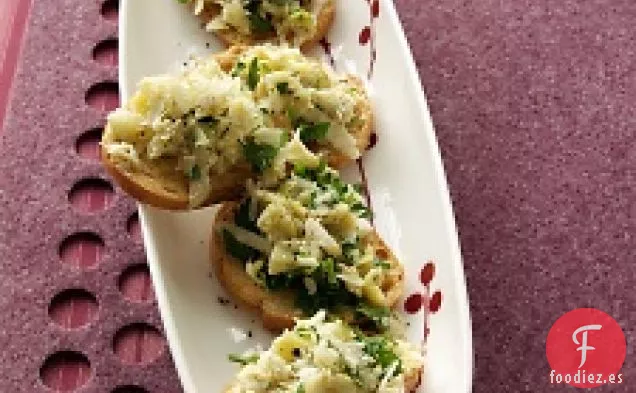 Crostini de alcachofa y parmesano
