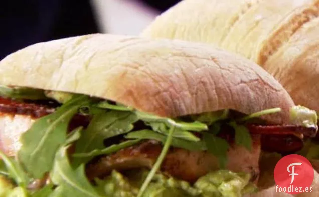 Sándwiches de Salmón y Guacamole