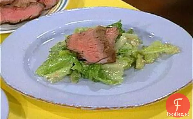 Ternera Brutus: Ensalada César con Solomillo en Rodajas
