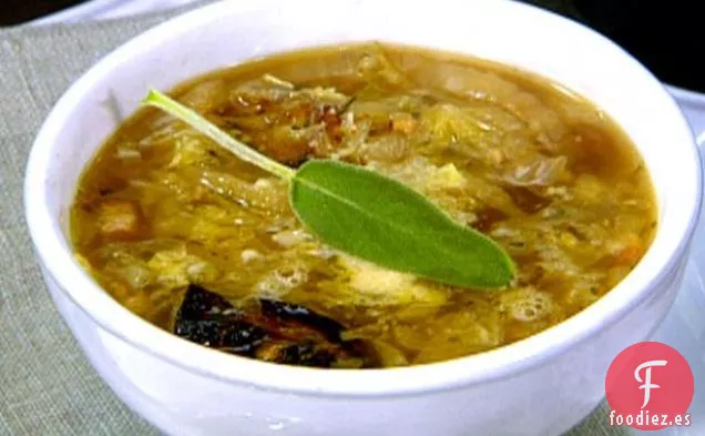 Sopa de Calabaza Caldosa con Panceta y Repollo