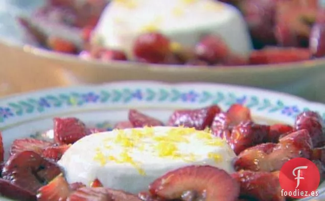Panna Cotta con Fresas Balsámicas