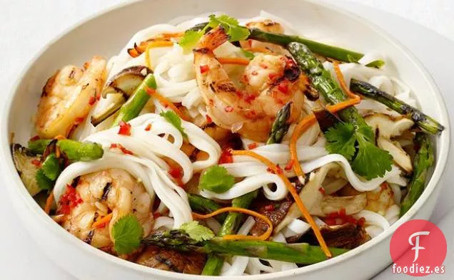 Ensalada de Camarones y Fideos a la Parrilla