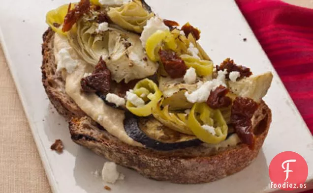 Sandwich de Hummus y Alcachofas