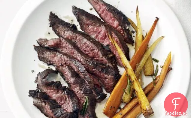 Filete De Falda Con Verduras De Raíz Asadas