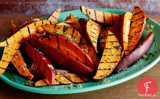 Patatas Fritas a la Parrilla con Ajo y Hierbas