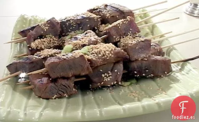 Brochetas de Atún de Jengibre Teriyaki