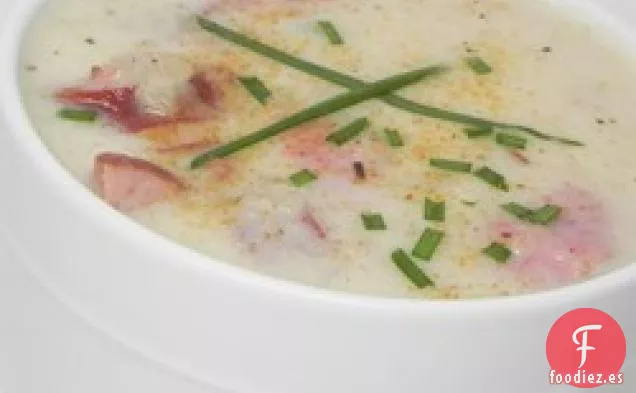 Sopa Cremosa de Salchicha de Patata