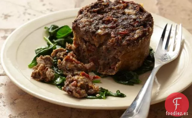 Pastel de Carne Vegetal con Champiñones y Tomates Secados al Sol