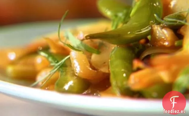 Ensalada de Guisantes a Presión con Estragón e Hinojo