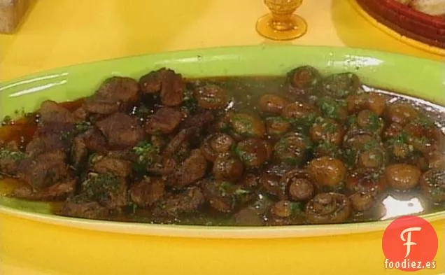 3 Sabrosas Tapas: Carne de Res con Jerez y Ajo, Champiñones con Jerez y Ajo, Chorizo a la Parrilla