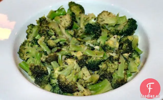 Brócoli Con Aderezo De Chalota De Lima