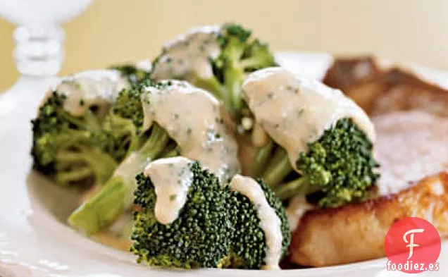 Brócoli con Salsa Cheddar