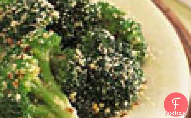 Brócoli con Semillas de Sésamo y Pimiento Rojo Seco