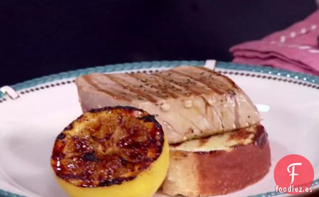 Filetes de Atún con Mantequilla de Limón y Pimienta