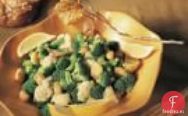 Coliflor Y Brócoli Con Dientes De Ajo Asados