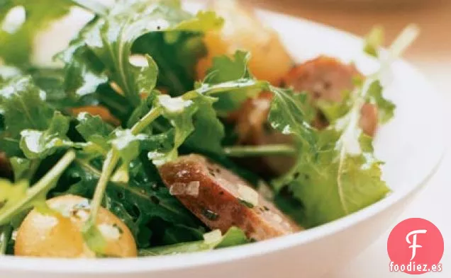Ensalada Tibia de Salchichas y Patatas con Rúcula