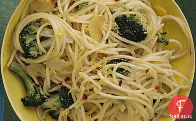 Espaguetis con Brócoli y Limón