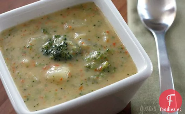 Sopa De Brócoli, Queso Y Patata