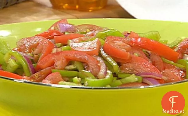 Ensalada de Tomate, Pimiento y Cebolla