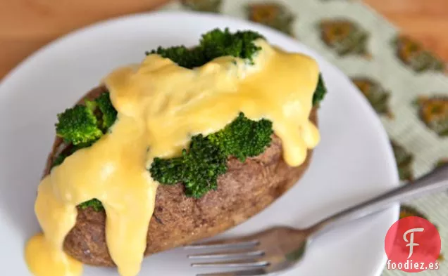 Patatas con Queso y Brócoli