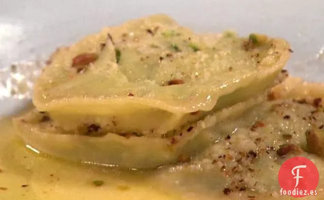 Ravioles de Brócoli Rabe con Parmesano y Pistachos 2