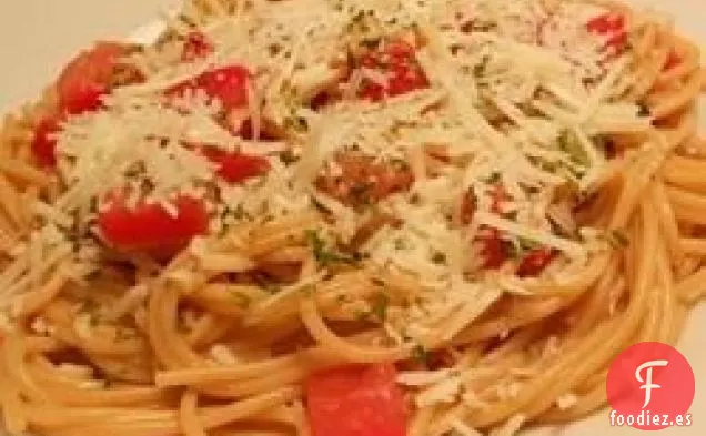 Ensalada Italiana de Pasta con Tomate