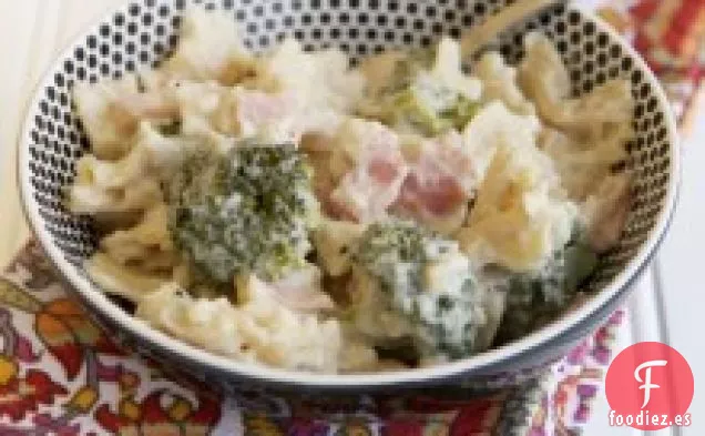 Pasta Al Horno Y Brócoli Con Jamón Y Coliflor Cremosa Con Queso