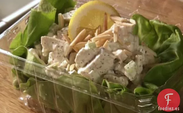 Ensalada de Pollo con Almendras