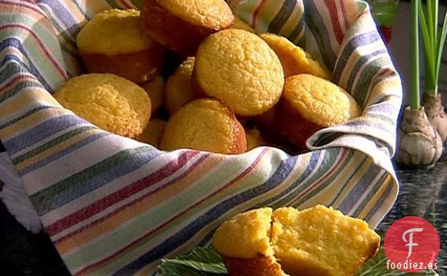 Muffins de Maíz con Miel de Limón y Crema Agria