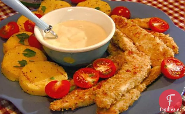 Pollo con Costra de Queso Parmesano con Salsa Cremosa de Miel y Mostaza