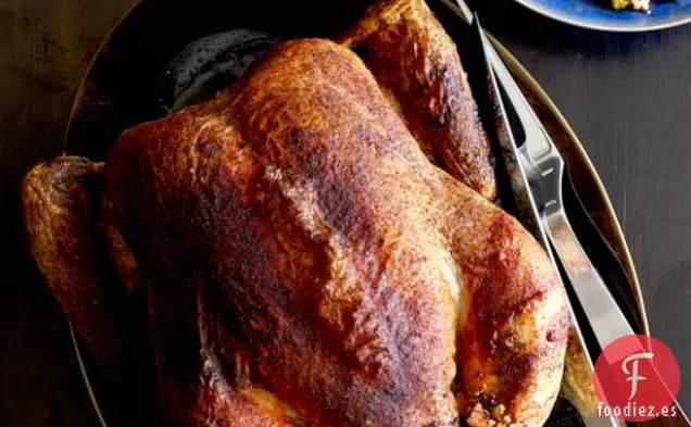 Capón Asado con Relleno de Quinua y Oliva