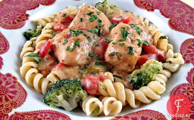 Pollo Al Curry Al Horno Con Brócoli Y Pasta