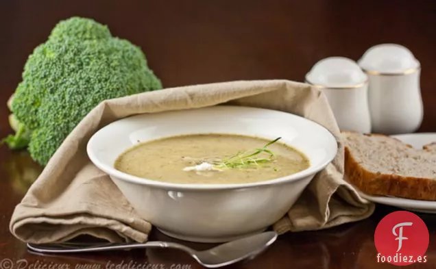 Sopa de Brócoli y Manzana Asada