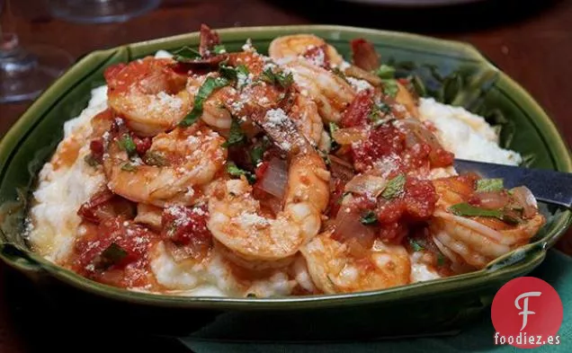 Camarones de Campo Bajo y Sémola con Tomates Guisados