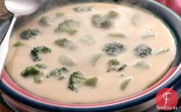 Sopa de Queso con Cerveza de Brócoli