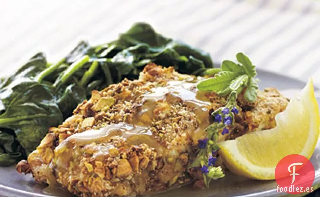 Mero con Costra de Pistacho con Salsa de Miel de Lavanda