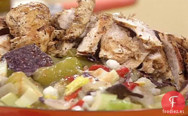 Ensalada Posole de Pollo a la Parrilla