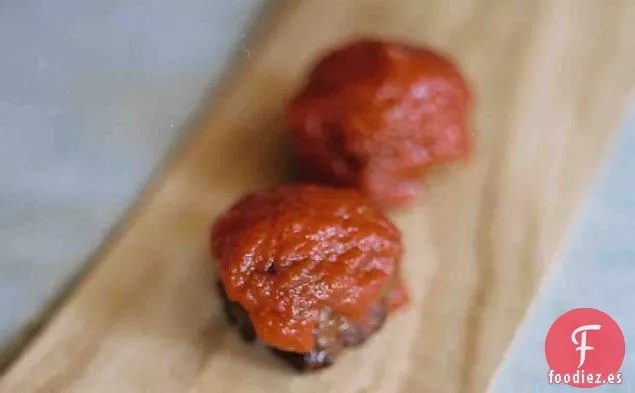Albóndigas Italianas en Salsa de Tomate y Alcaparras