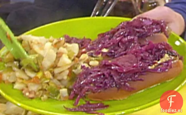 Salchichas de Pollo y Perros Alemanes de Ensalada Roja