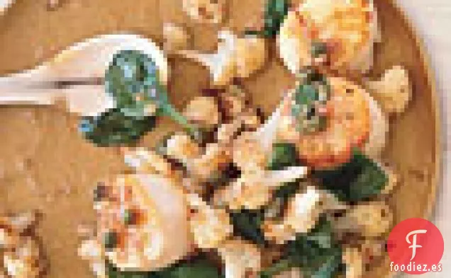 Vieiras con Coliflor, Cerezas Secas y Alcaparras