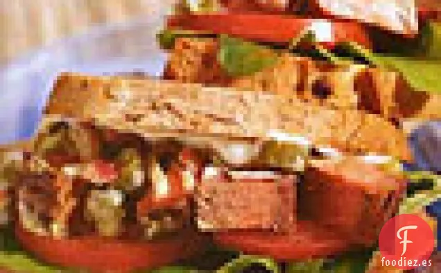 Sándwiches de Ensalada de Carne con Alcaparras