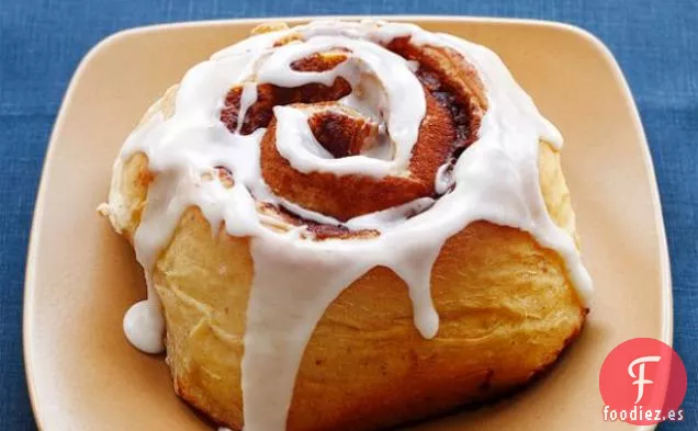 Bollos de Canela Casi Famosos