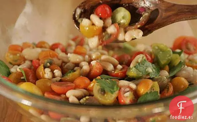 Ensalada De Tomate Y Frijoles Blancos