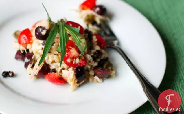 Ensalada Mediterránea De Orzo Y Pollo