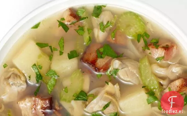 Sopa de Almejas de Rhode Island