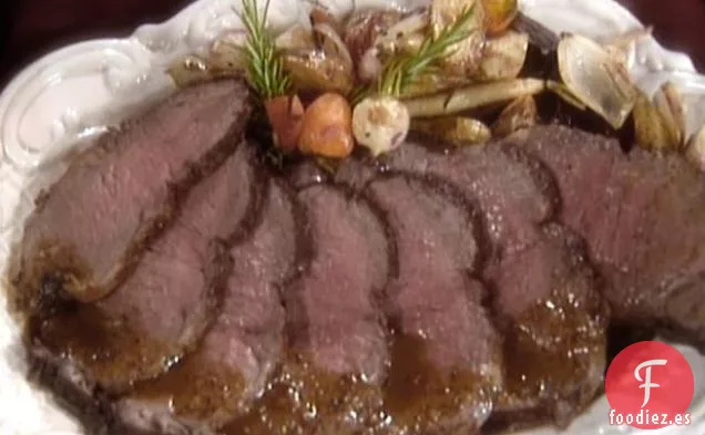 Filete de Tiras de Nueva York Asado con Salsa de Mostaza de Vino de Oporto