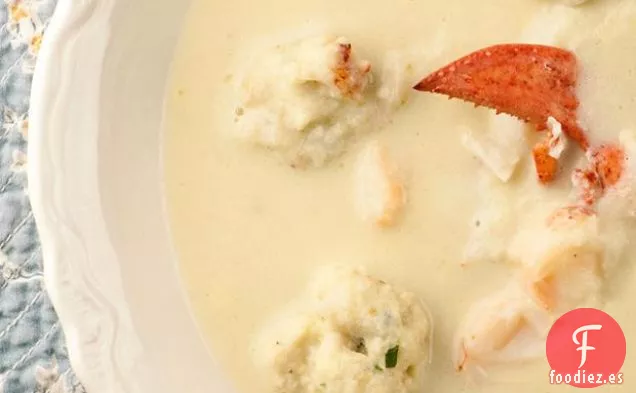 Sopa De Coliflor Con Albóndigas De Langosta