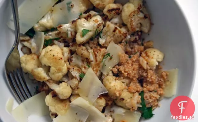 Coliflor Cocida con Cuscús y Almendras