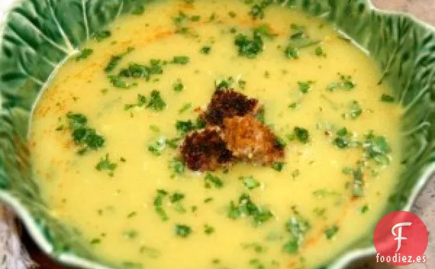 Sopa De Coliflor Dorada Con Especias Marroquíes